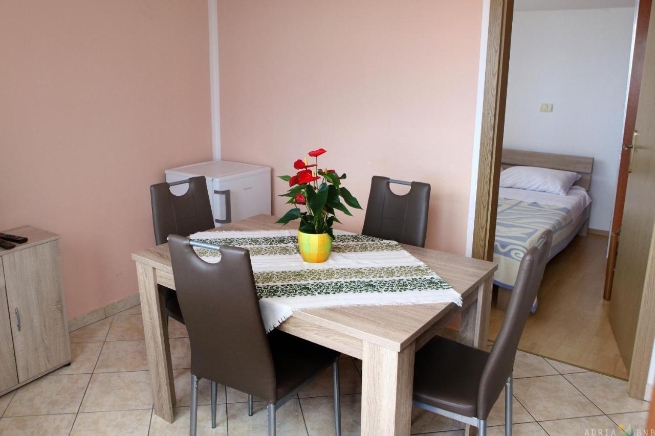 Sea View Apartments Orko ポルトローシュ エクステリア 写真